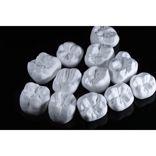 Low Radioactivity Zirconia Blocks White ST Plus Dental Zirconia Chemical Solubility