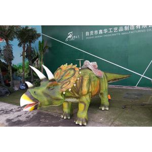 Triceratops Animatronic Dinosaur Ride Soft Skin Silicon Rubber