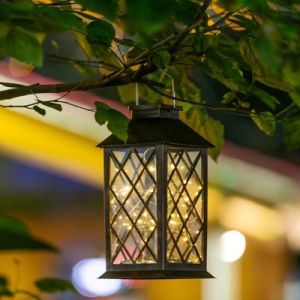 Hanging Lantern 3500K Solar LED Garden Lights With Candle Flicker