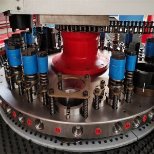 CNC Turret Punching Machine PLC CNC Sheet Metal Punching Machine