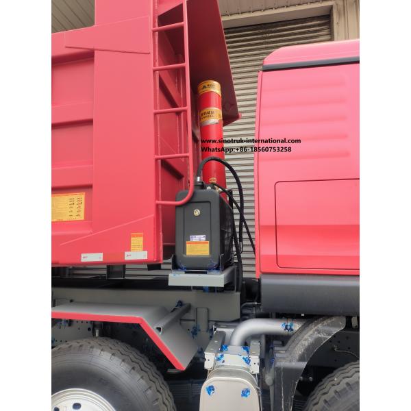 Sinotruk Howo Tipper Dump Truck Tx 400Hp Euro 2 8 × 4 Lhd 12 Wheels Red