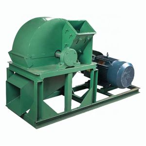 Quality 0.6 To 1.5t/ H Wood Sawdust Making Machine 800mm Rotor For Tree Branch for sale