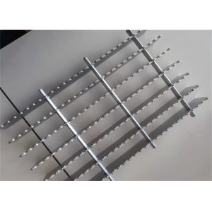 China Paint Spraying 32 X 5mm Swaged Grating Serrated With Walkways on sale