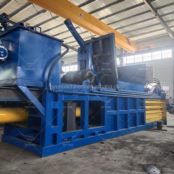 400-500kg Capacity Hydraulic Square Hay Balers 2620*2140*3390MM Max. Capacity 5 ton/h