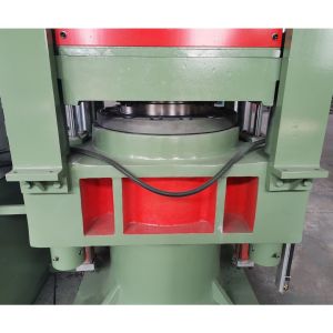 1900 Working Layer PLC Control Hydraulic Rubber Vulcanizing Press Machine for