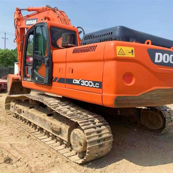 Korea Made 2017 Model Doosan DX300LC Excavator 30 Ton Large Second Hand Cheaper Cost