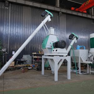Small Automated Chicken Feed Making Machine Animal Feed Pellet Machine 350-450kg