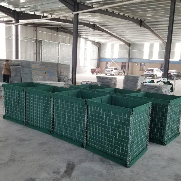 Buy Heavy Duty Dubai 5mm Galvanized Welding Defensive Barrier Defensive Bunker at wholesale prices