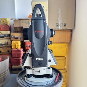 South brand Electronic Digital Theodolite NT-023 30x Magnification Electronic