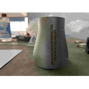 Seamless Size 1/2''-12'' Steel Pipe Fittings for PN25 and Customized Support