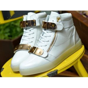 Reathable LED Light Up Sneakers Red Light Up Shoes Rechargeable Function