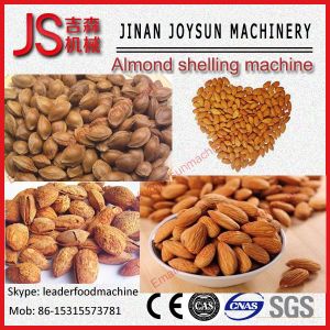 Quality High Efficient Peanut Seeds Sheller Peanut Shelling Machine 100kg / h for sale