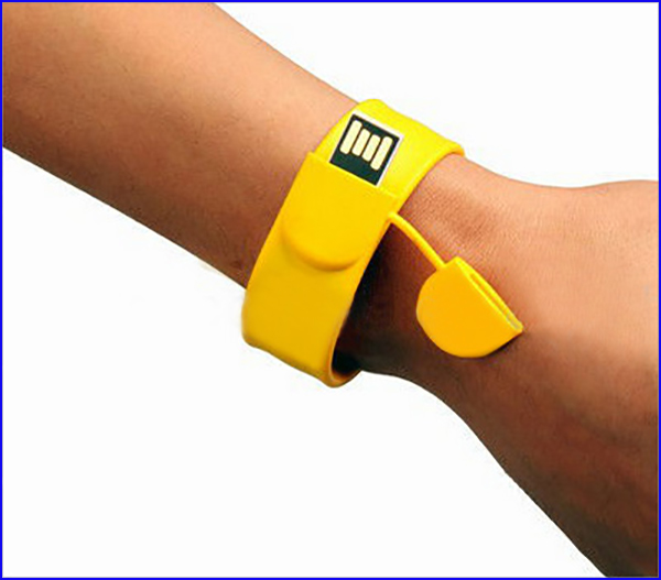 Slap Silicone Bracelet USB 16GB Flash Drives Delicate Design for Gifts