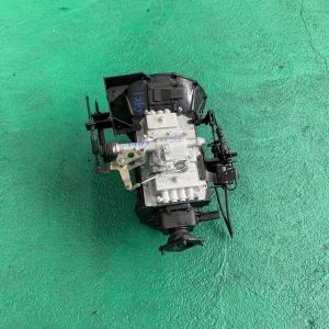 6HK1 Used Gearbox for Isuzu 5 Speed 4x2 from 2.0L Displacement Year 1993-2003