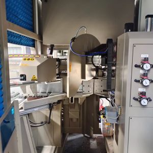 CNC Aluminum Profile Machining Center 45 And 90 Degree Sawing Angle