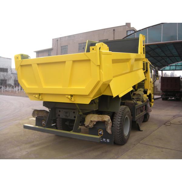 Sinotruk Howo 2021 NEW Dump Tipper Truck With15M3 Middle Lifting For Soil Upload