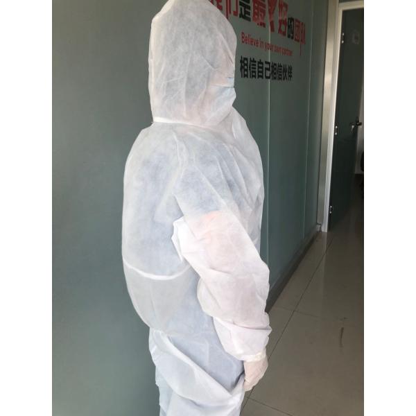Buy Non Woven Fabric Disposable Isolation Gown For Hospital Breathable at wholesale prices
