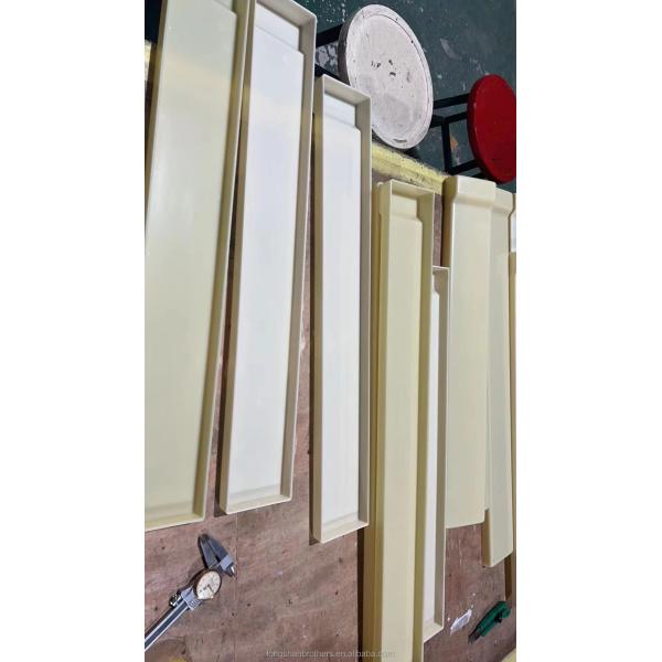 Large Vacuum Formed Water Tank made of Polycarbonate Material with Customized Logo Acceptable