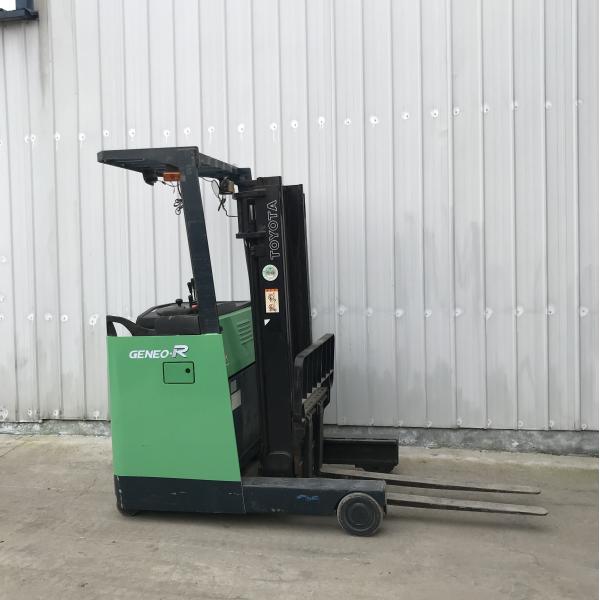 100% Japan Original Used Toyota Forklift 1.5 Ton Elecktro 1 2.5 3 Ton Diesel Forklifts Elevadora Forklift Truck Parts