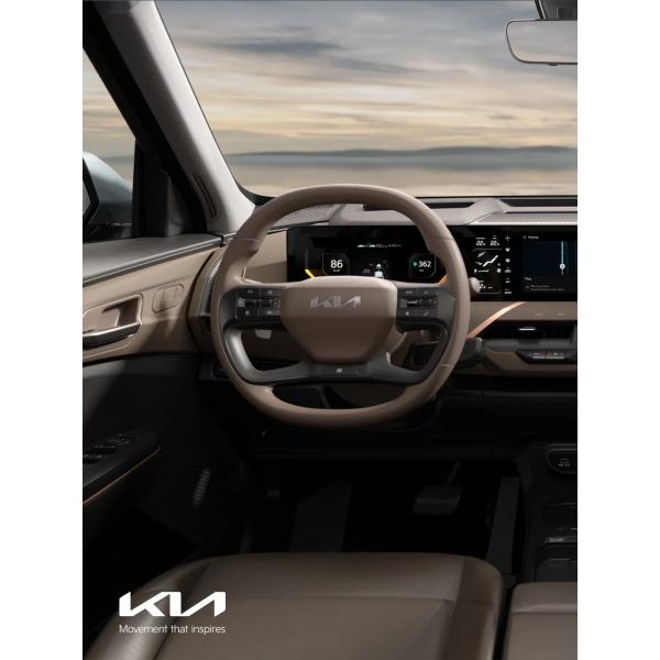 2023 KIA EV5 Left Hand Drive 5 Seat Luxury SUV Electric Car with 700km Long Range and Fast 27min Charging Time