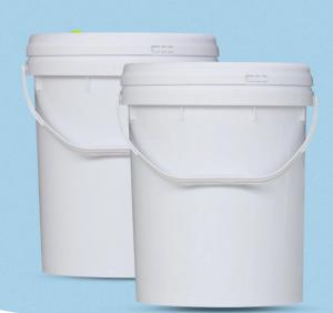China Cylindrical White Plastic Buckets Food Grade 5 Gallon Paint Buckets HDPE on sale