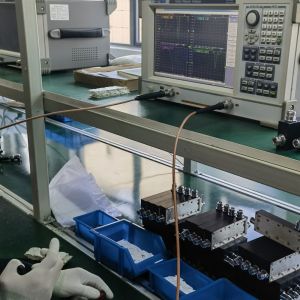 10dB Pulse Directional Coupler for In-Building Solutions 4.3-10-F Customized