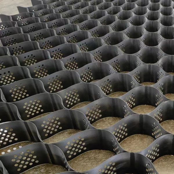 Buy 100mm HDPE Geocell for Landscape Slope Greening  Surface Soil Protection at wholesale prices