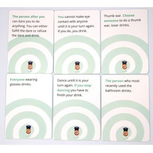 Customized 100 Cards 300gsm Coated Paper Drinking Card Games 63x88mm