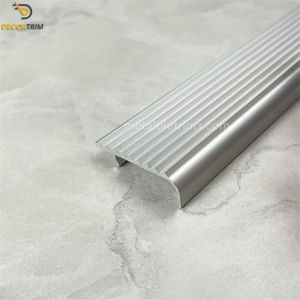 Finishing Off Tile Edges Stair Nosing Tile Trim Tape Tile And Baseboard Tile