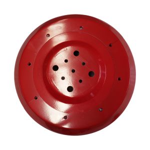 The red sweeping disc of the road sweeping vehicle can be equipped with a brush