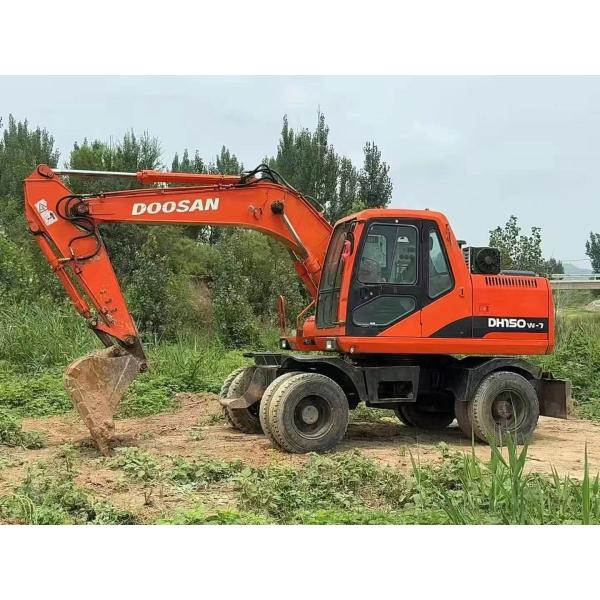 Buy Used Doosan  DH150 Wheel Excavator in Good Condition at wholesale prices