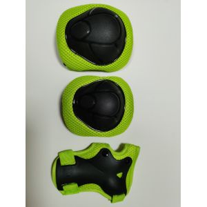 China PP Thickening Roller Skating Protective Gear Adjustable Sandwich Mesh Cloth on sale