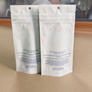 Custom Stand Up Pouches Resealable Spout Cap for Coffee Pet Food Cosmetic 100g