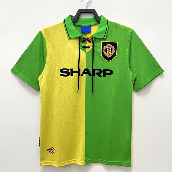 Yellow Green Retro Soccer Jerseys Quick Dry Vintage Football Kits 1992-1993