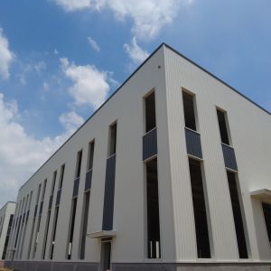 Prefab Galvanized Steel Warehouse with 50-Year Lifespan