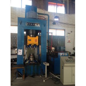 China Fully Automatic Hydraulic Extrusion Press Metal Extrusion Machine 630T on sale