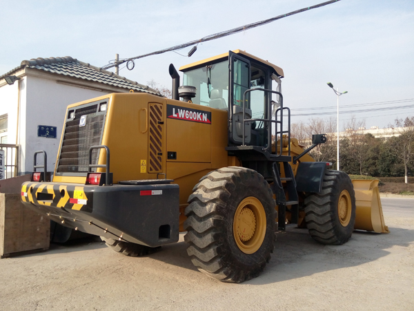 6000 KG 3.5 M3 Bucket XCMG Construction Machinery LW600KN with Hydraulic Wet Brake