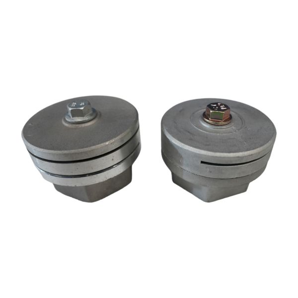 Buy After the sprinkler nozzle, the cylindrical nozzle and the circular large nozzle spray water at wholesale prices