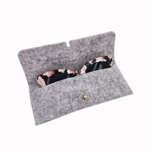 Convenient Custom Safety Felt Eyeglass Case Reader Eyeglass Case 180*72*23mm