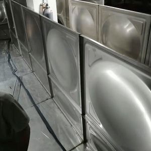 China 0.5*0.5M Panel 10000M3 Stainless Steel Water Tank on sale