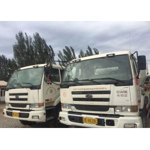 10CBM Used Transit Mixer , Used Nissan UD Trucks High Operating Efficiency