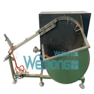 Stainless Steel Cosmetic Liquid Filling Machine With ± 1% Repeat Filling