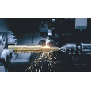 Versatility Accurate Milling And Turning Machine With Single Spindles