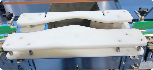 18000bph Automatic Bottle Unscrambler Machine 50-1000ml Round Bottle Compact Easy