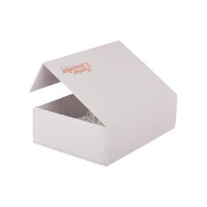 Cutomized Cardboard Box With Magnetic Closure For Packing Clothes Matte