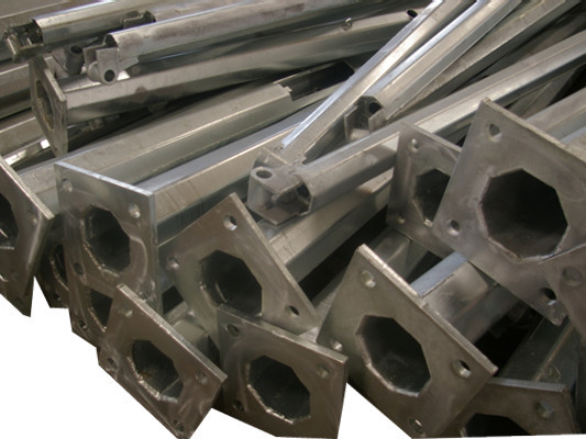 Buy 8 M 10m 11.8m Road Street Light Poles , Galvanized Steel Pole AWS D1.1 Welding at wholesale prices
