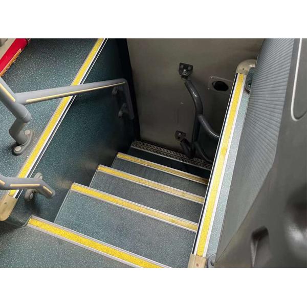 Euro 4 Used Higer Bus 51 Seats Travels Bus Second Hand With Manual Transmission