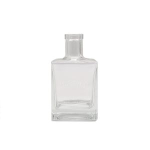 500ml Square Clear Glass Wine Bottles Glass Liquor Bottle With Cork Anti Skid