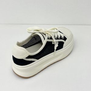 Leisure Black And White Canvas Sneakers With Breathable Mesh Upper