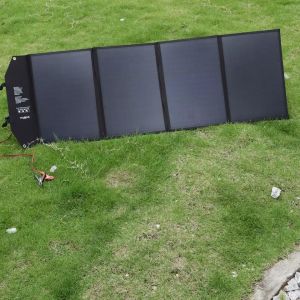 China 19.8V Portable Folding Solar Panels 120W Foldable Solar Panel For Camping on sale